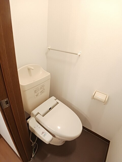 物件内観写真7　(トイレ)