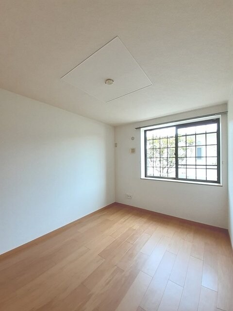 物件内観写真9　(その他部屋・スペース)