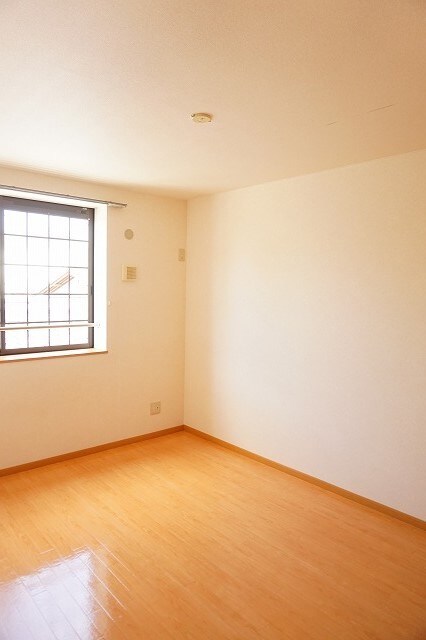 物件内観写真9　(その他部屋・スペース)