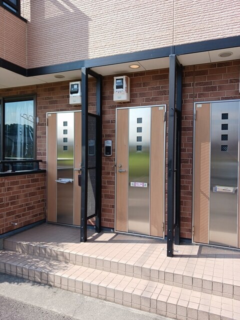 物件外観写真2　(その他共有部分)