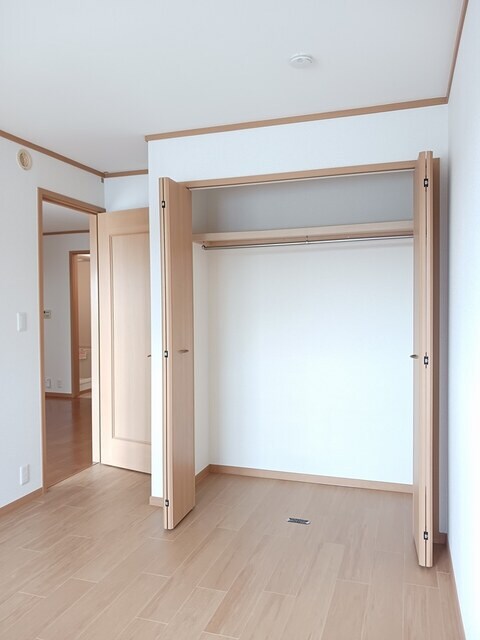 物件内観写真10　(収納)