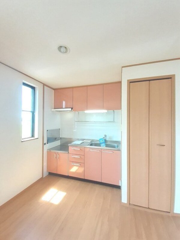 キッチン(キッチン)