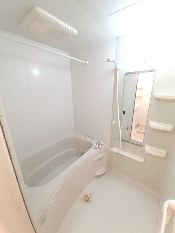 浴室(バス／シャワールーム等)