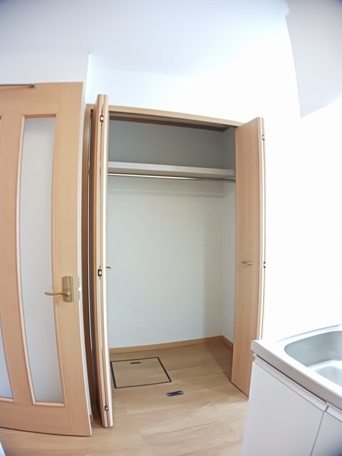 物件内観写真9　(収納)