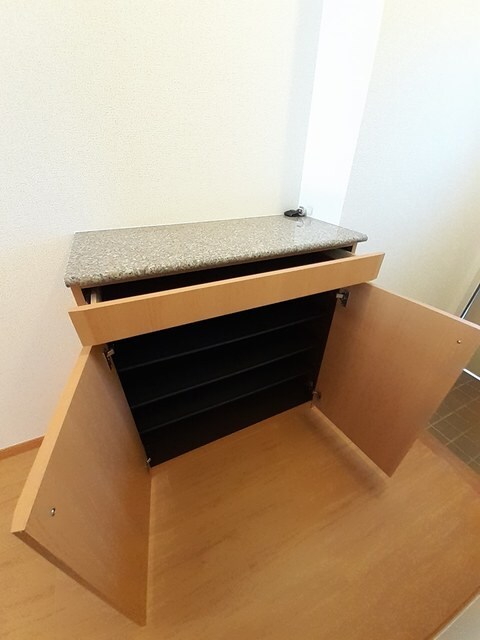 物件内観写真9　(その他部屋・スペース)