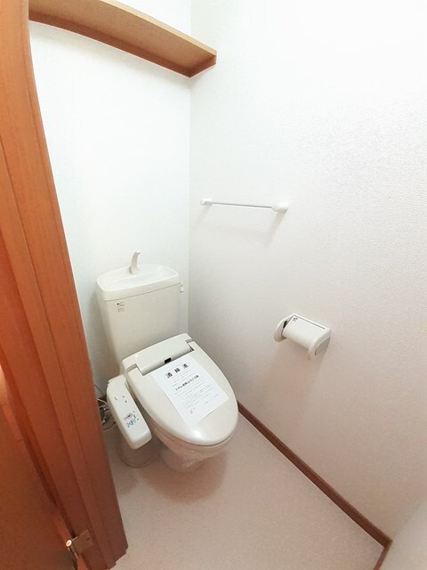 物件内観写真7　(トイレ)