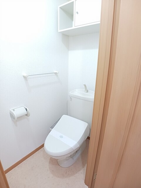 物件内観写真7　(トイレ)