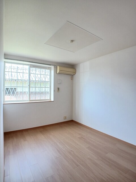 物件内観写真9　(その他部屋・スペース)