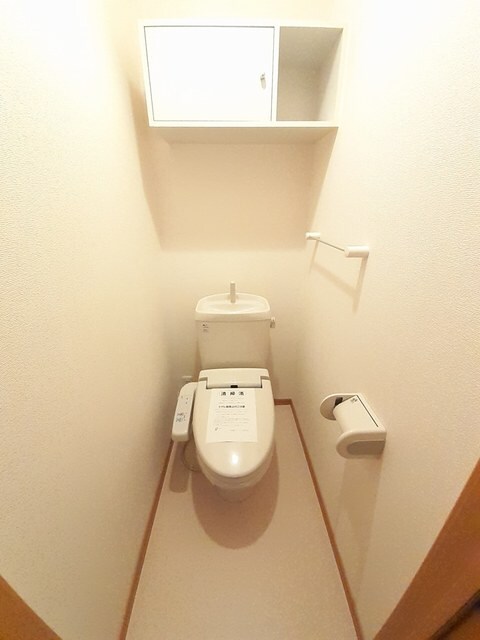 物件内観写真6　(トイレ)