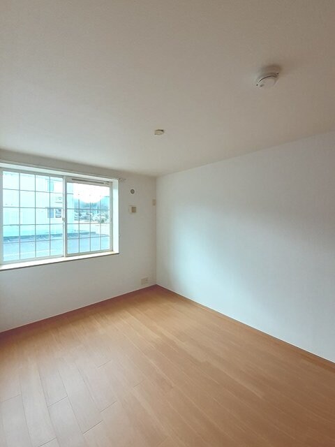 物件内観写真9　(その他部屋・スペース)