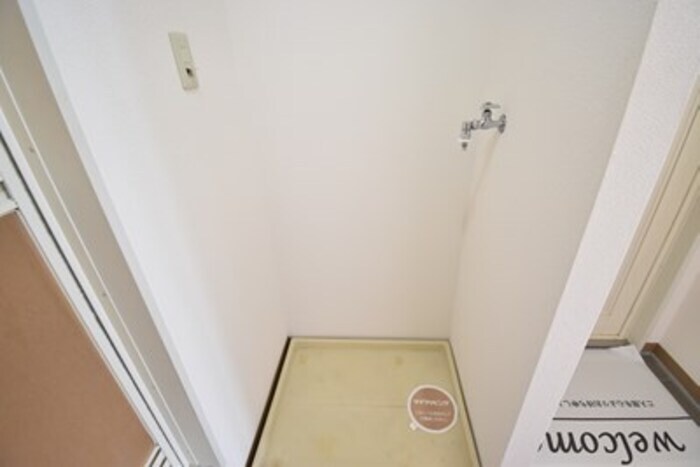 物件内観写真18　(室内洗濯機置場)