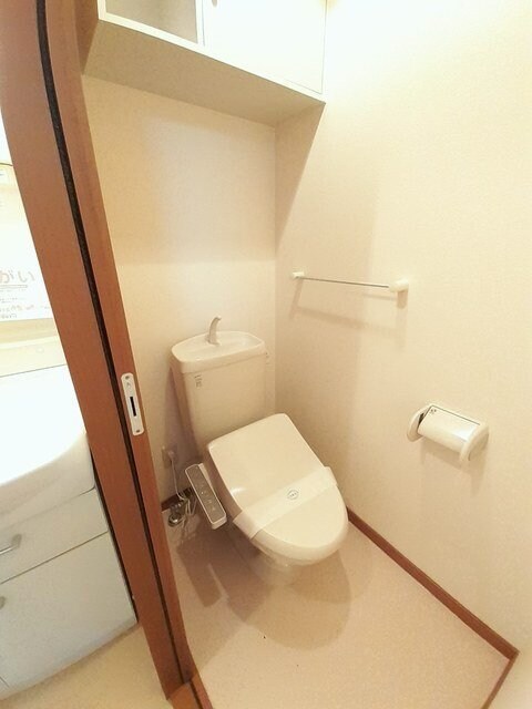 物件内観写真6　(トイレ)