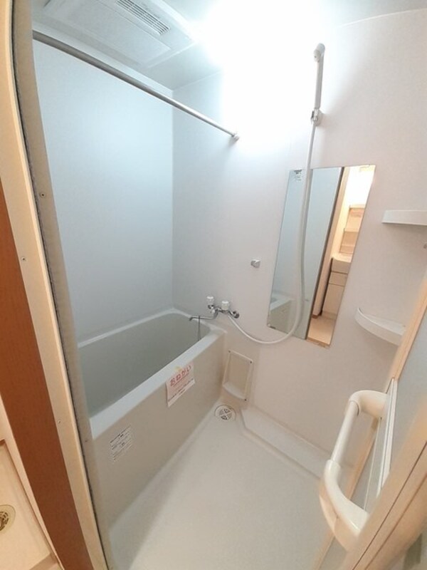 浴室(バス／シャワールーム等)