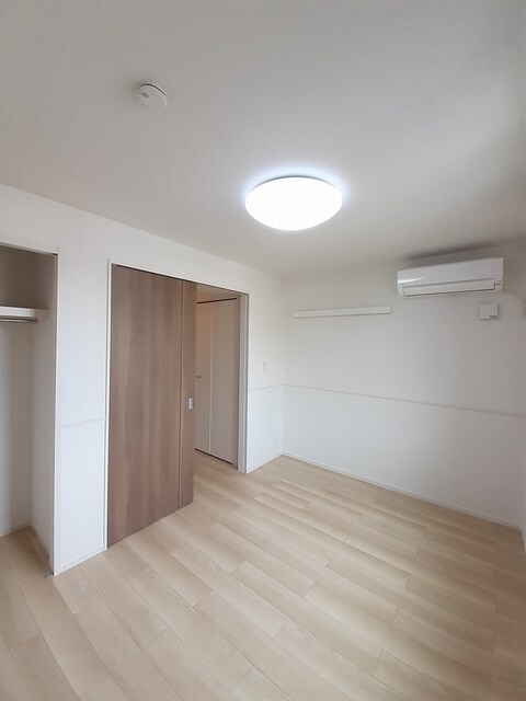 物件内観写真9　(その他部屋・スペース)