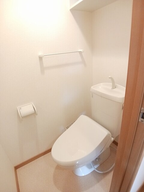 物件内観写真7　(トイレ)