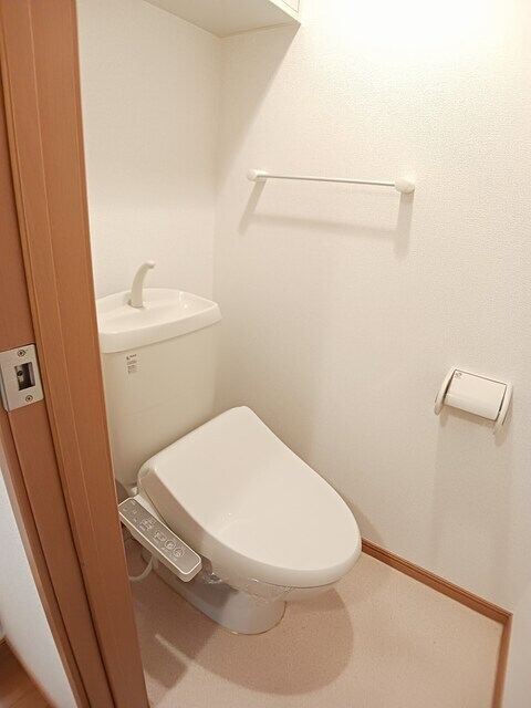 物件内観写真6　(トイレ)