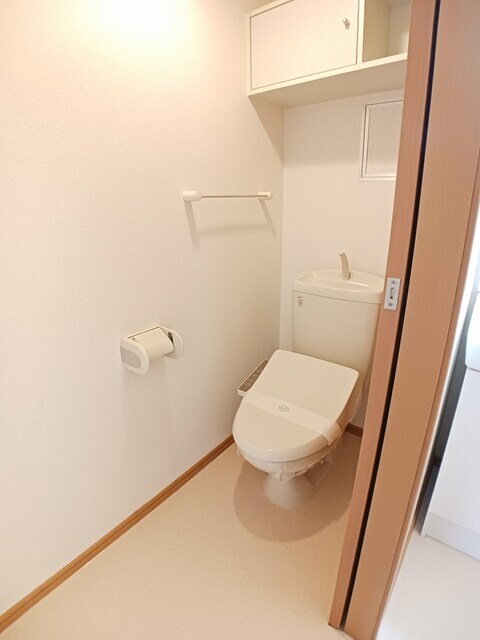 物件内観写真7　(トイレ)