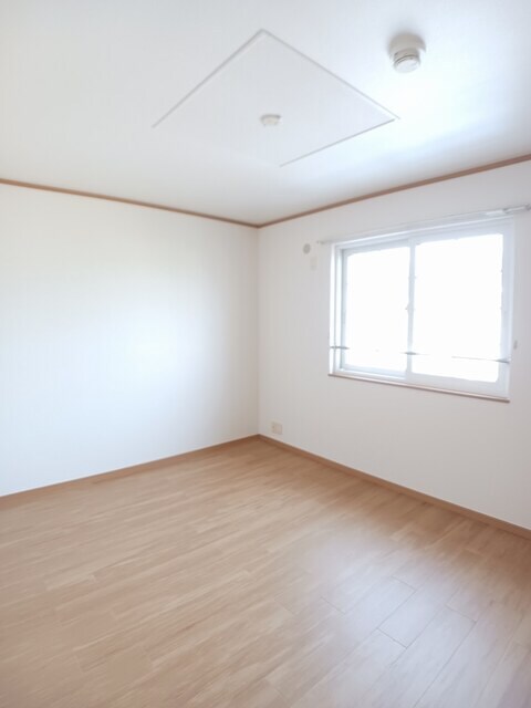 物件内観写真9　(その他部屋・スペース)