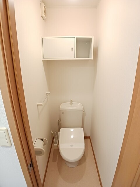 物件内観写真7　(トイレ)