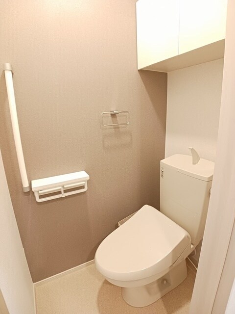 物件内観写真7　(トイレ)