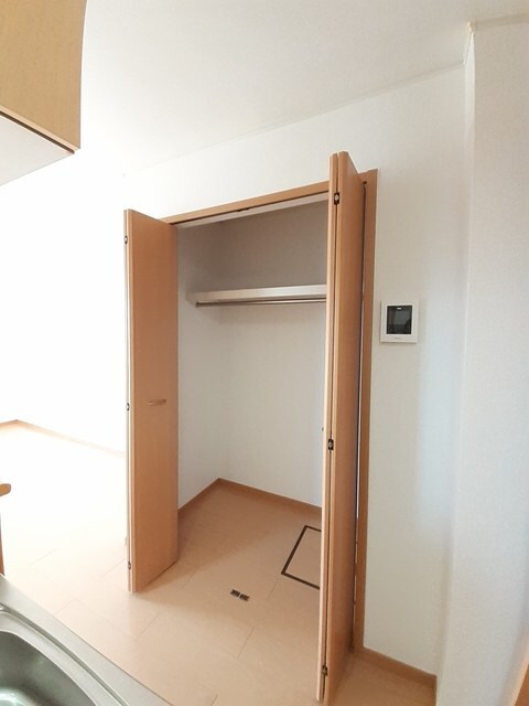 物件内観写真9　(収納)