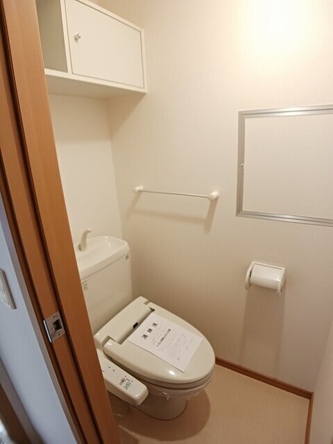 物件内観写真7　(トイレ)