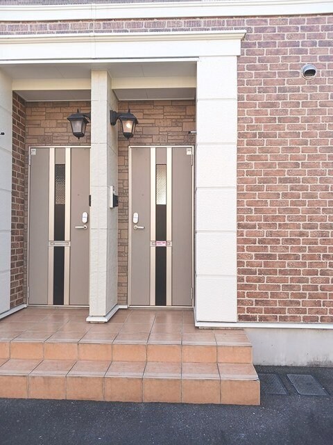 物件外観写真2　(その他共有部分)