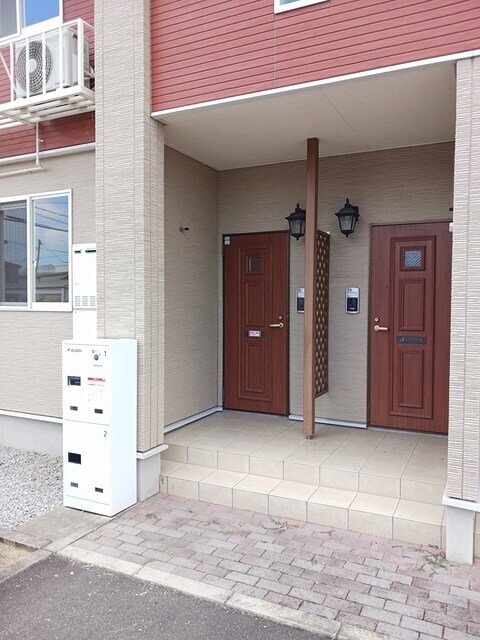 物件外観写真2　(その他共有部分)