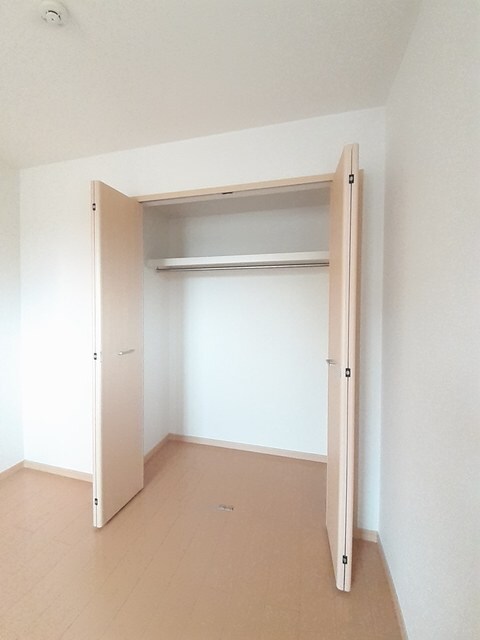 物件内観写真9　(収納)