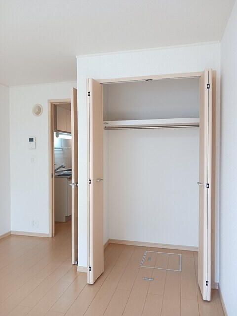 物件内観写真9　(収納)