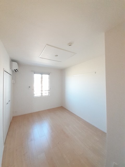 物件内観写真8　(その他部屋・スペース)