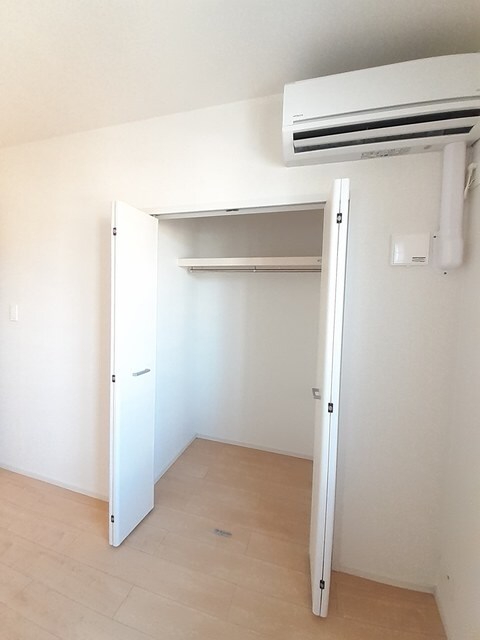 物件内観写真9　(収納)