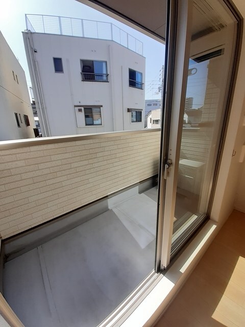 物件内観写真13　(バルコニー)