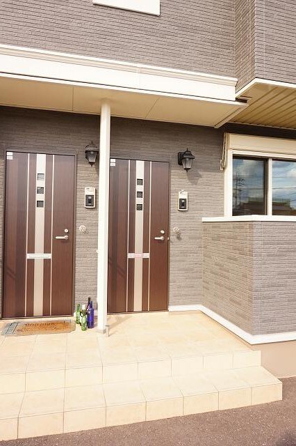 物件外観写真2　(その他共有部分)