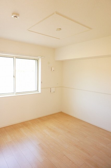 物件内観写真10　(その他部屋・スペース)