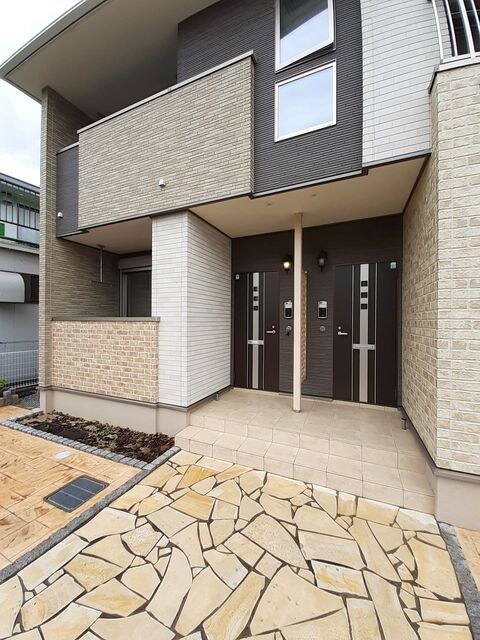 物件外観写真2　(その他共有部分)