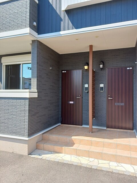 物件外観写真2　(その他共有部分)