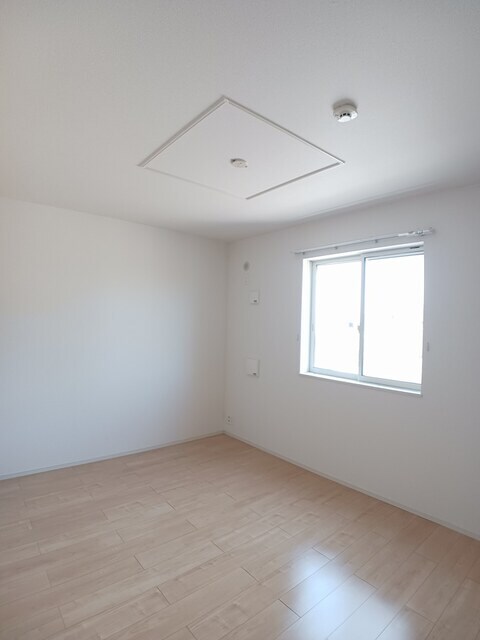 物件内観写真9　(その他部屋・スペース)