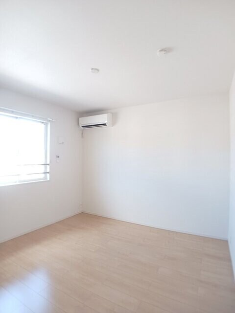 物件内観写真7　(その他部屋・スペース)