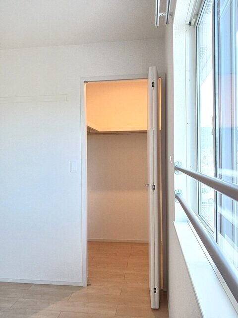 物件内観写真8　(収納)