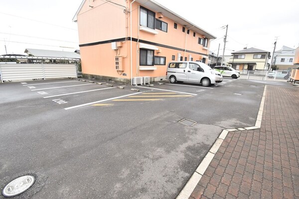 駐車場(駐車場)
