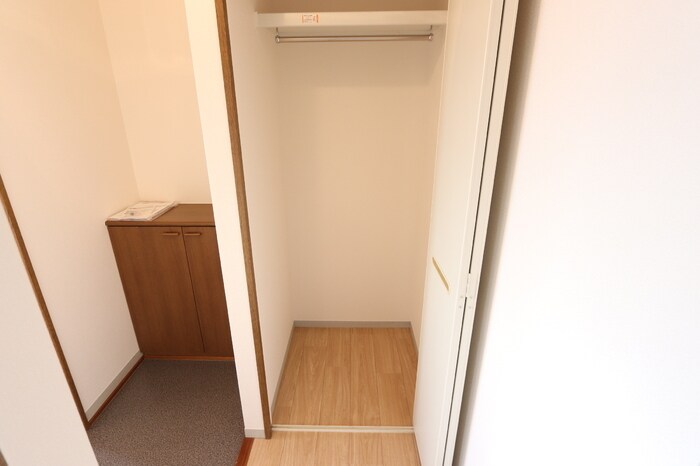 物件内観写真14　(収納)