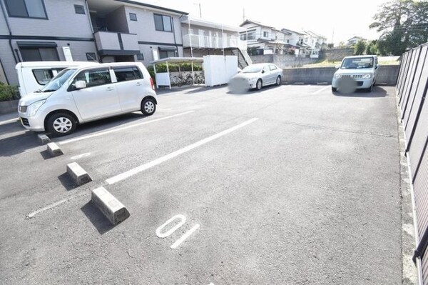 駐車場(駐車場)