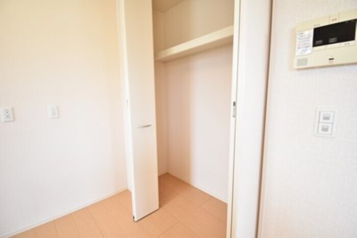 物件内観写真13　(ＬＤＫ物入)