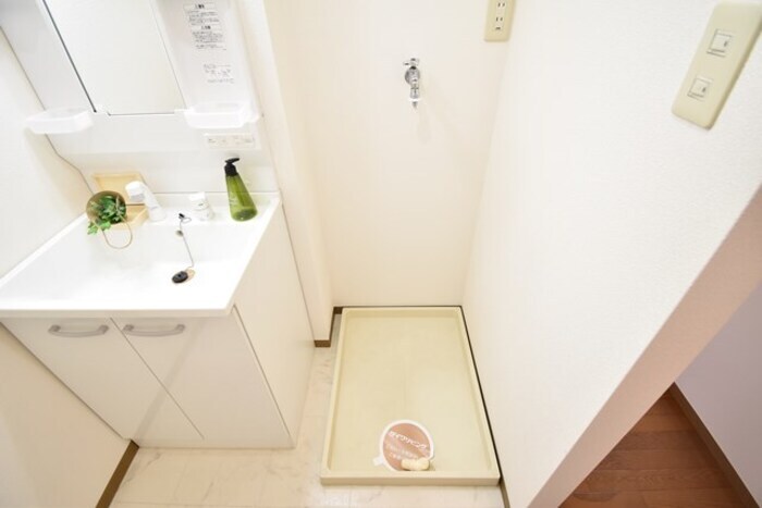 物件内観写真24　(室内洗濯機置場)