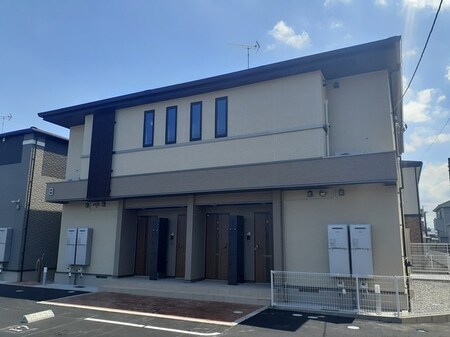 シャンドフルールＢ外観写真