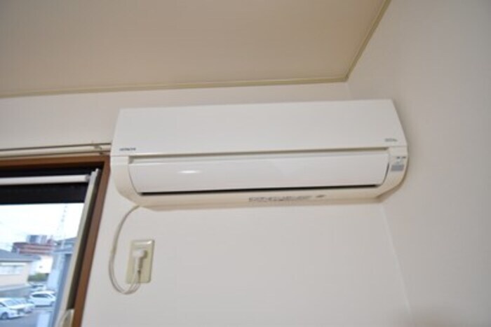 物件内観写真20　(エアコン（洋室）)