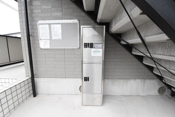 物件内観写真28　(宅配ボックス)