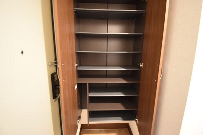 物件内観写真18　(シューズボックス（トールタイプ）)