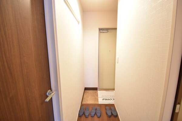 玄関(玄関)